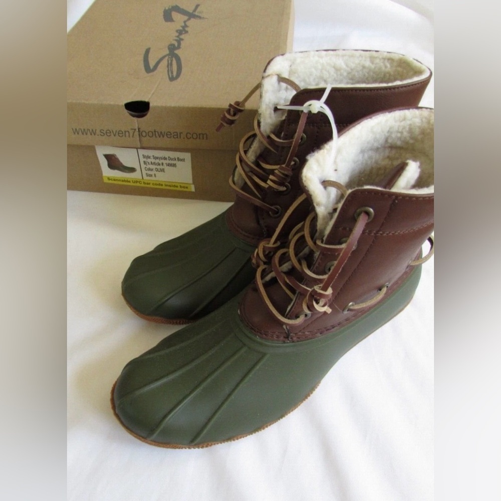 Seven7 Women's Speyside Duck Winter Boots Brown/ Green Lace Up Low Heel Sz 8
